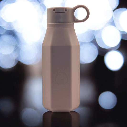 Bentomio Silicone Water Bottle – BPA-Free, Durable & Eco-Friendly for Everyday Use. Introducing The Amalfi Water Bottle.
